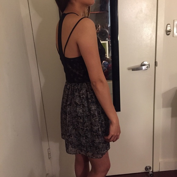 BCBG Multi Color Wave Lace Halter Cocktail Dress - Picture 2 of 3